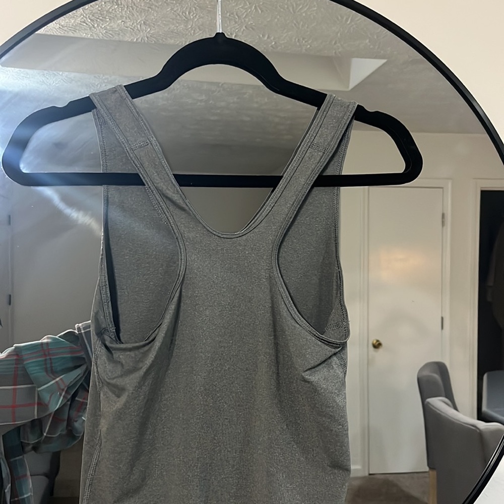 Nike Pro Razorback TankTop - Picture 2 of 2
